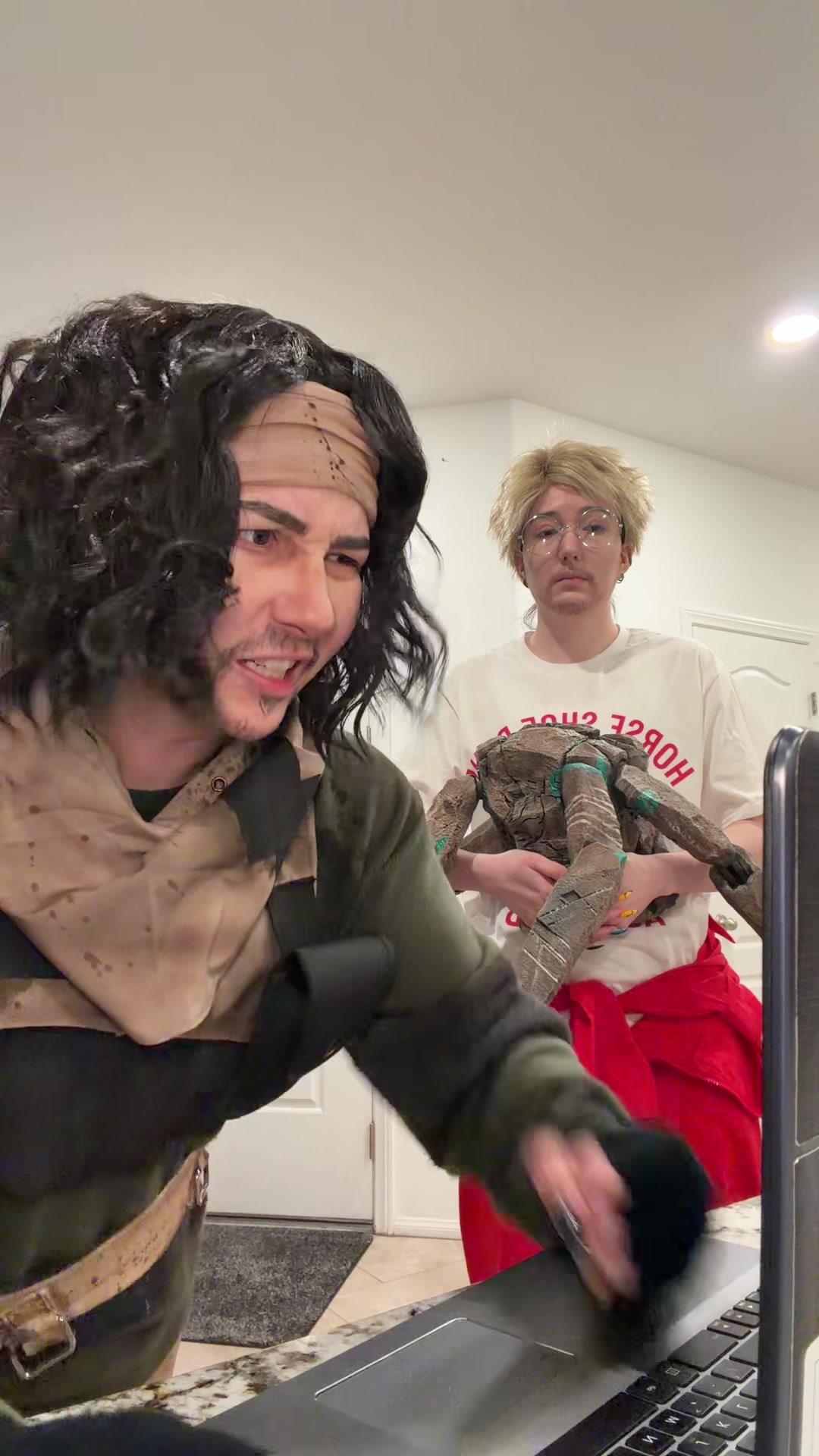 @Akemikun