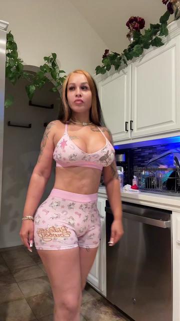 @Dopechick69