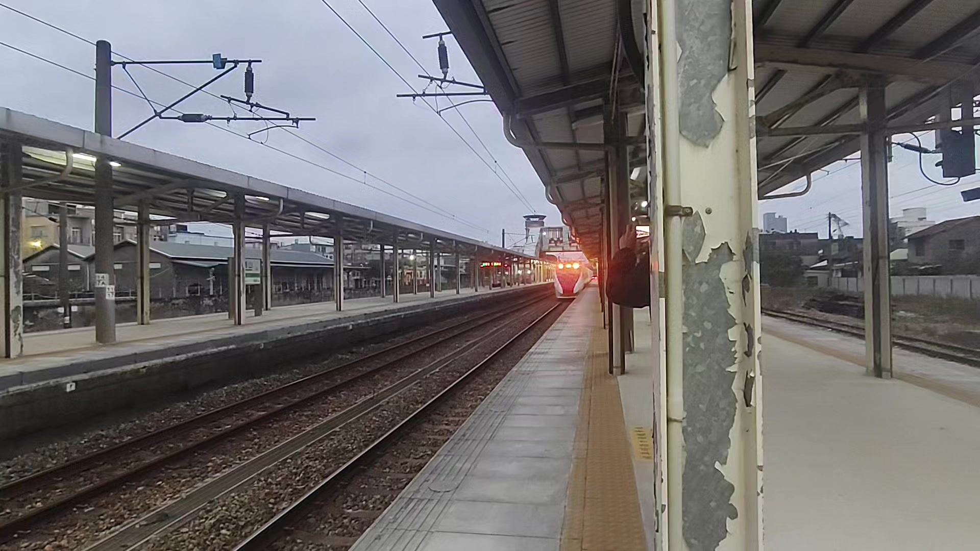 @😈🚂鐵道小惡魔🚂😈(鐵道家族公會長)