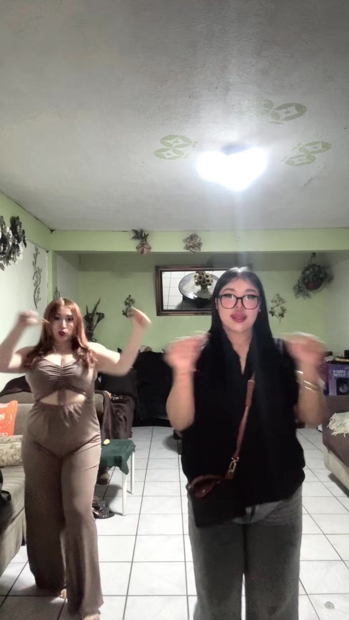 @Alexia Yarleth🦢🤍