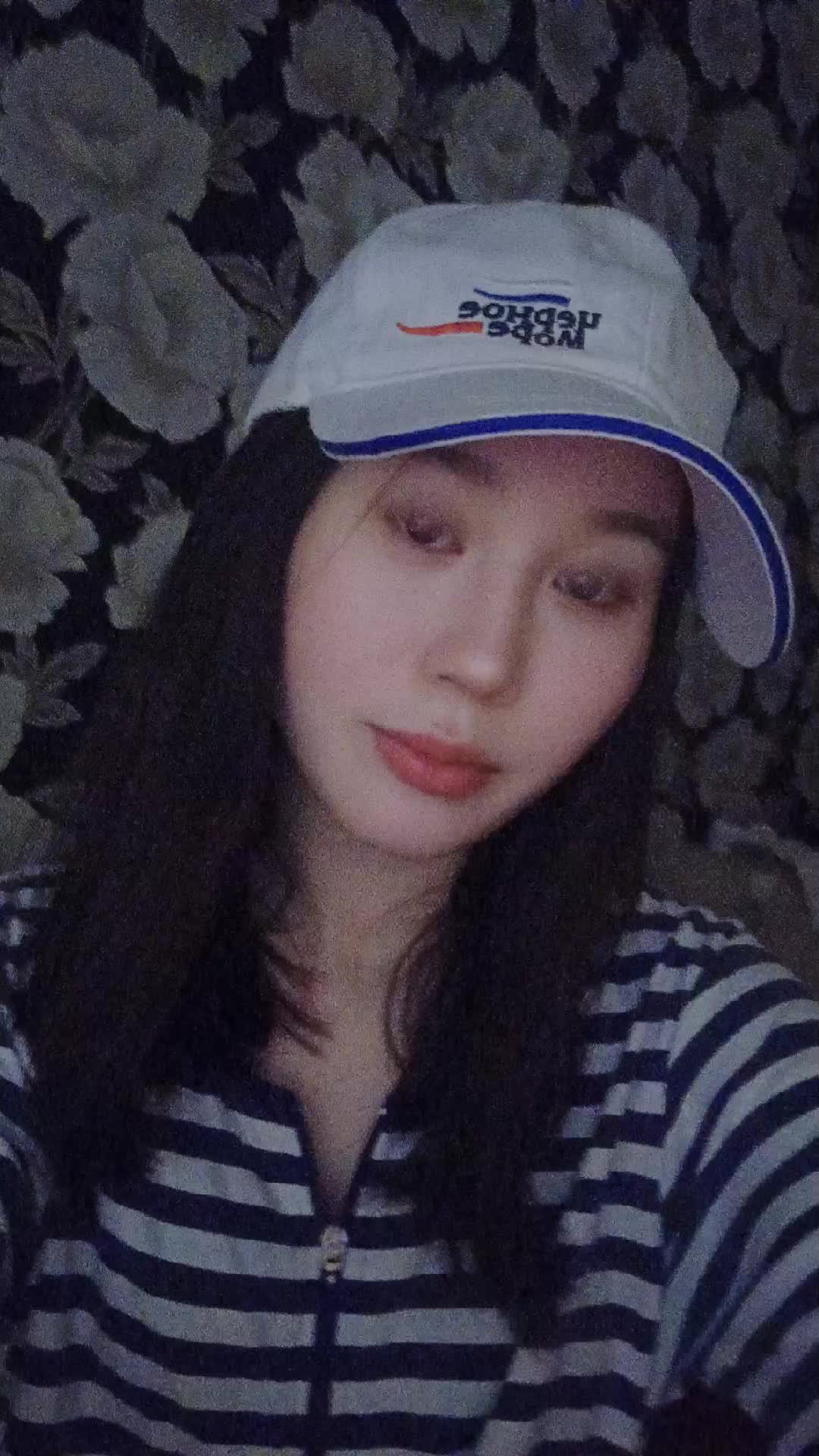 @Асель
