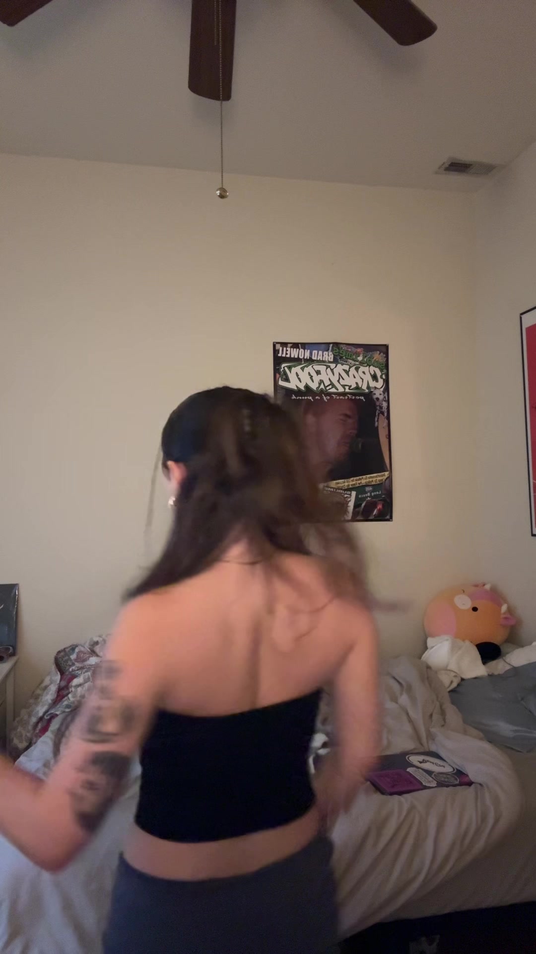 @Ella