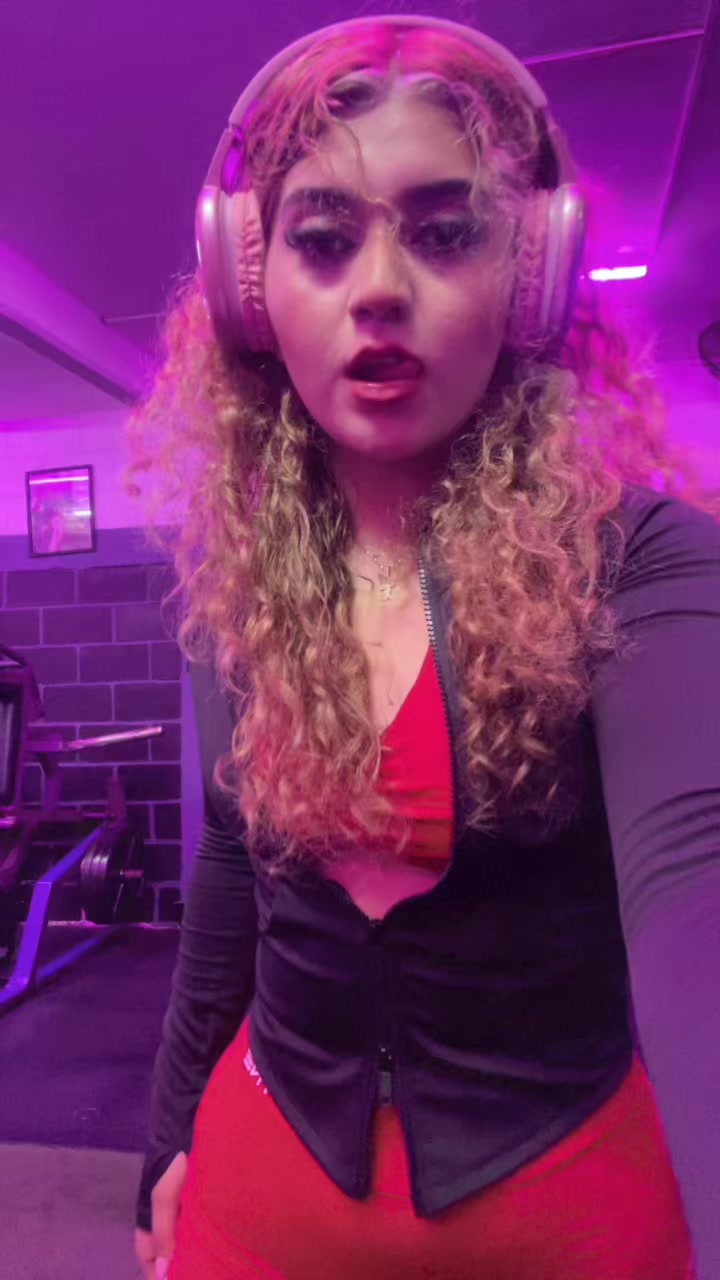 @Betsyy🍒