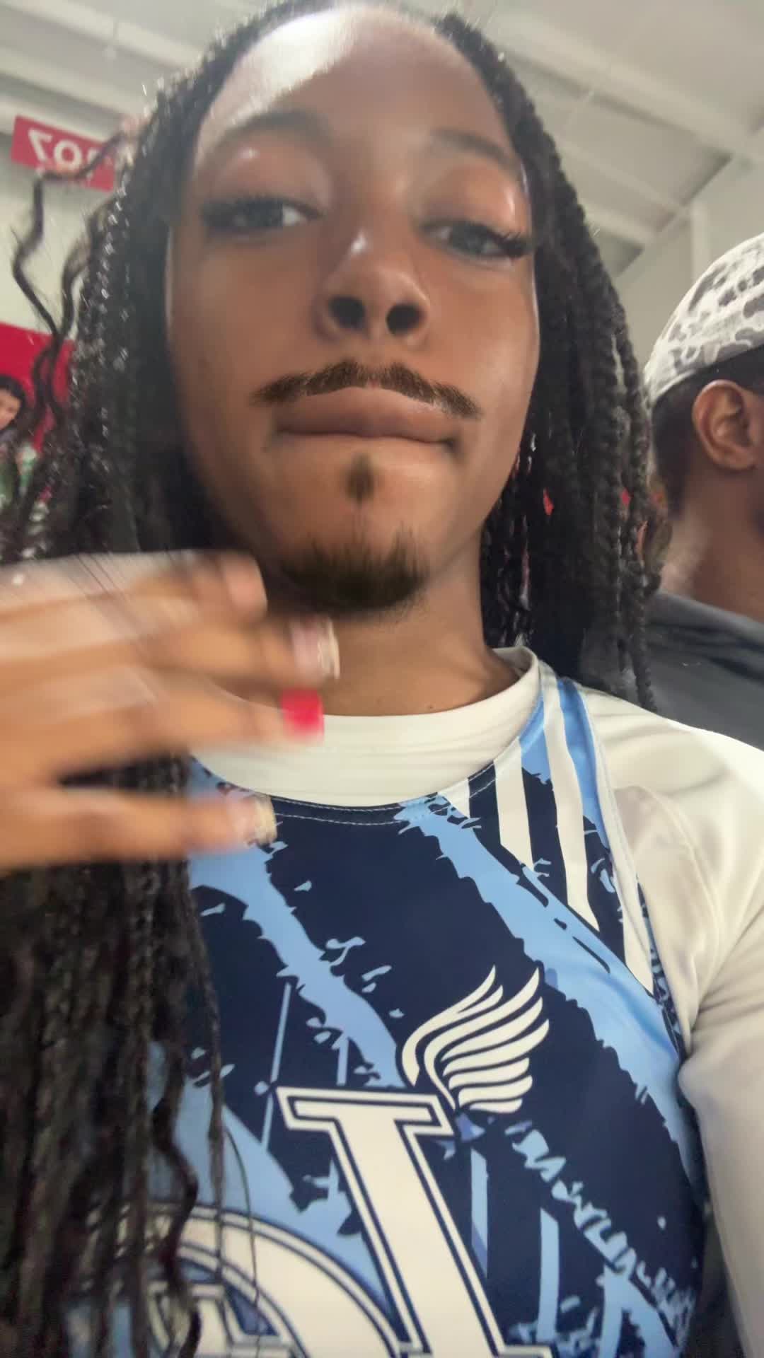 @itjustmightbenia