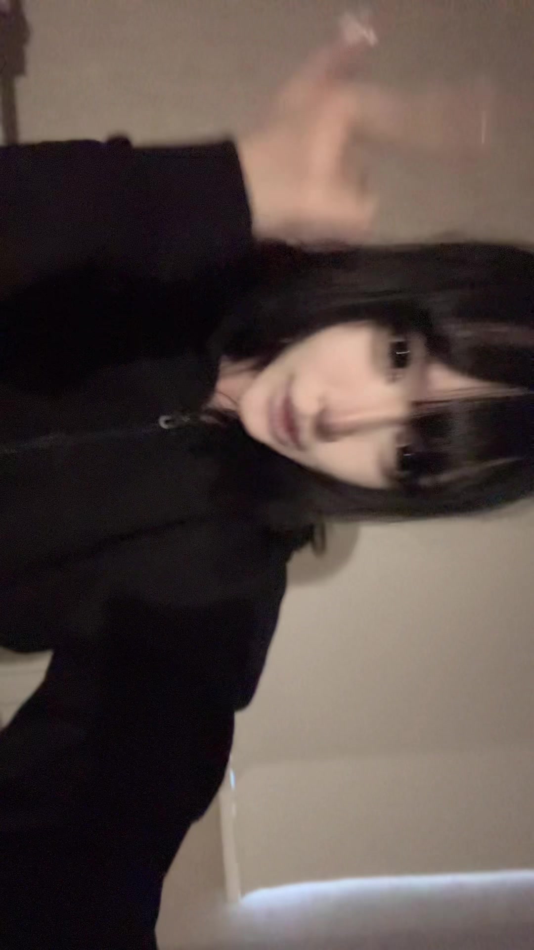 @porezova//