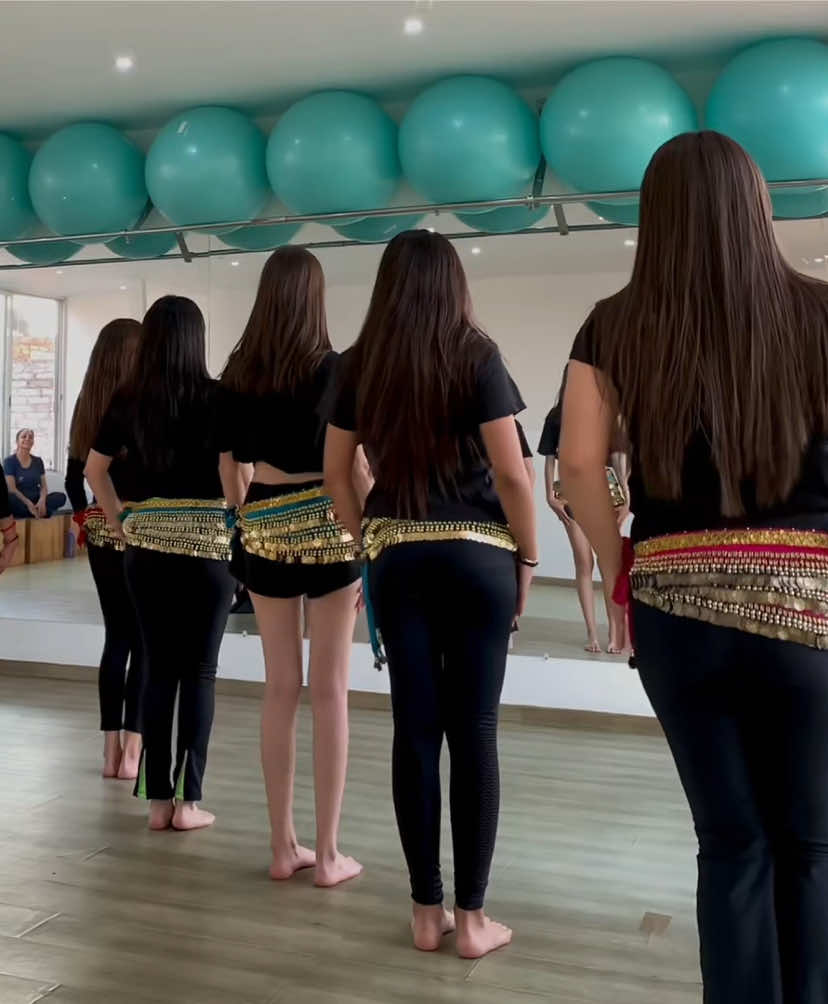@Academia anyelu dance center