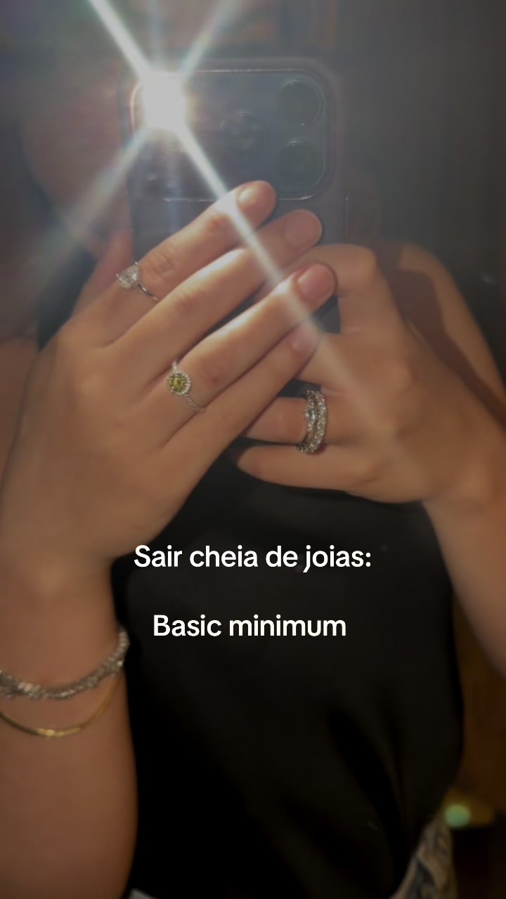 @Nicolli