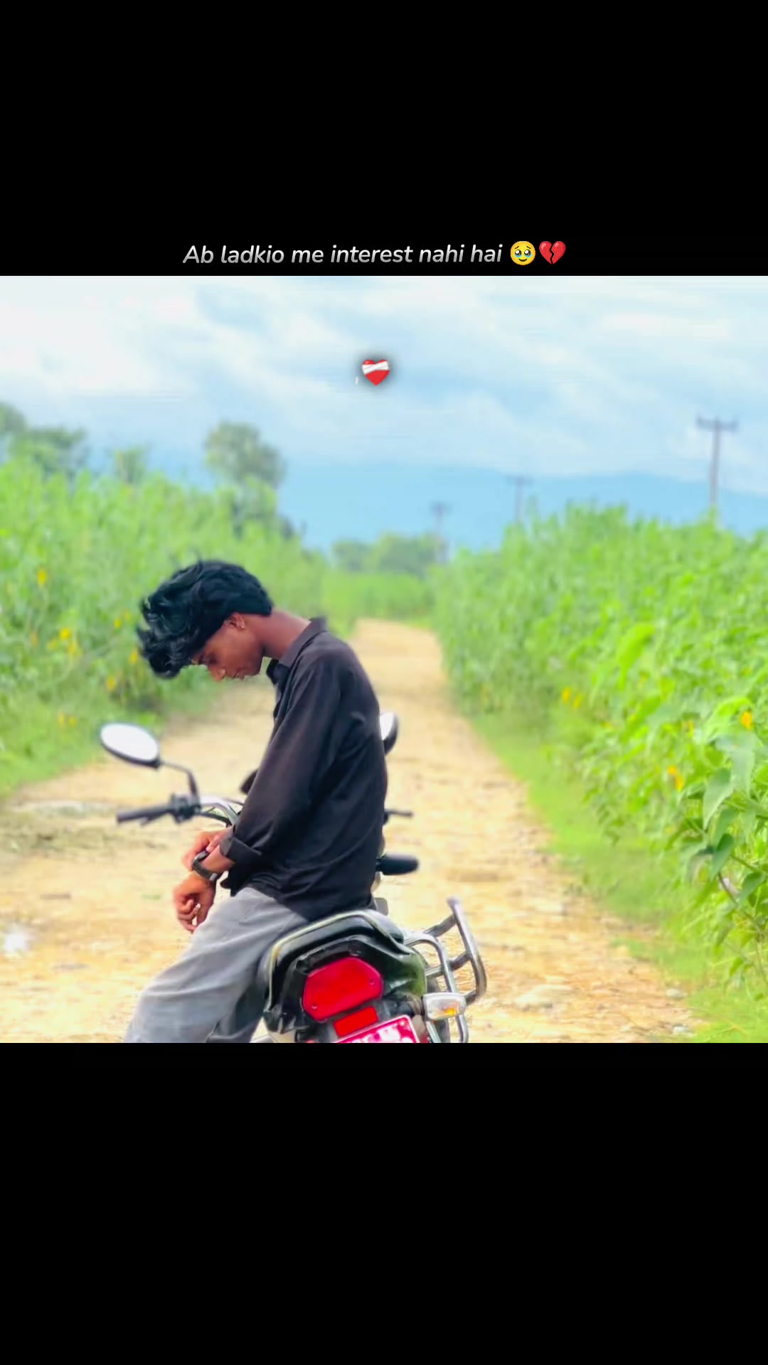 @_रतन   यादव 🧿🖤