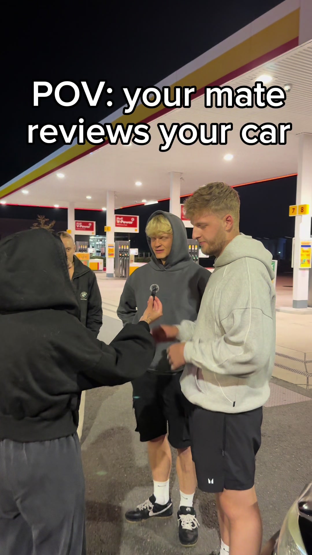 @Alex🏁