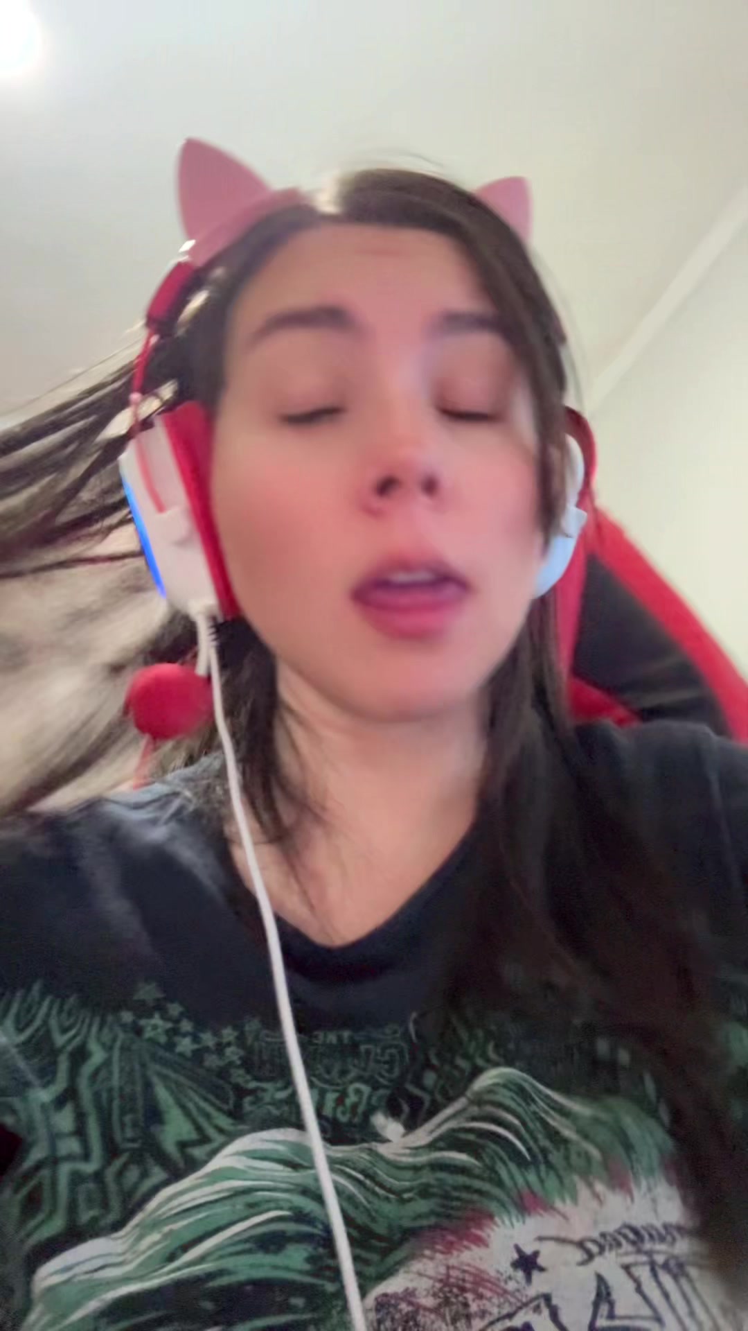 @Nana