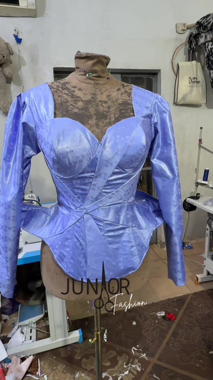 @Junior fashion❤️✂️ ✪