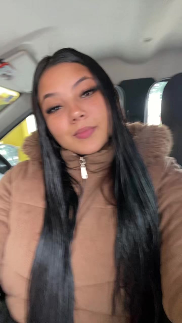 @𝓛𝓪𝓻𝓪 𝓗𝓪𝓷𝓷𝓪