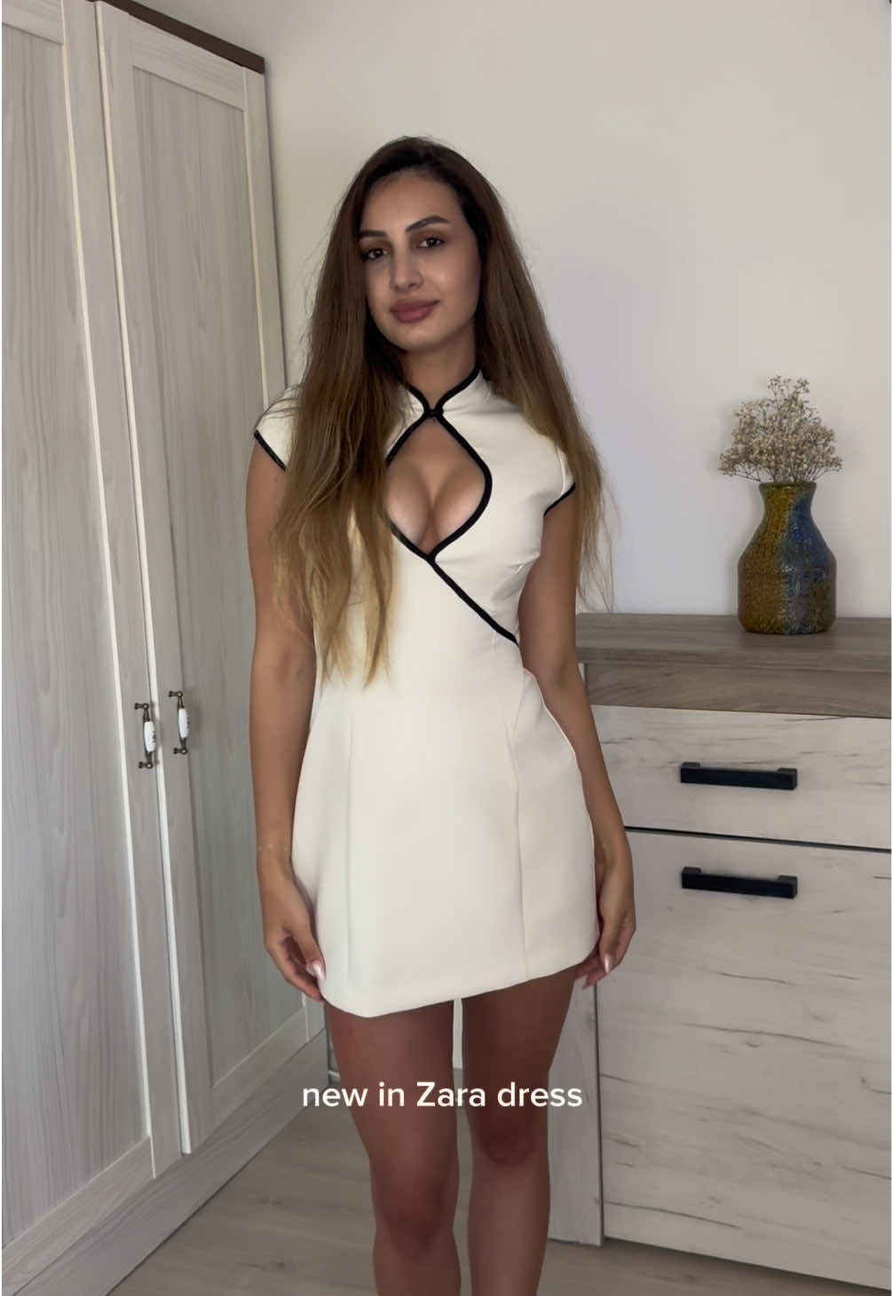 @_ella_882
