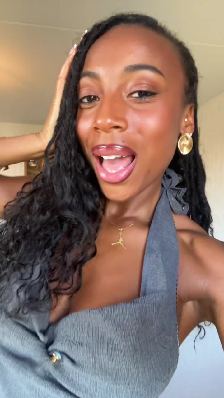 @tairaafolabi