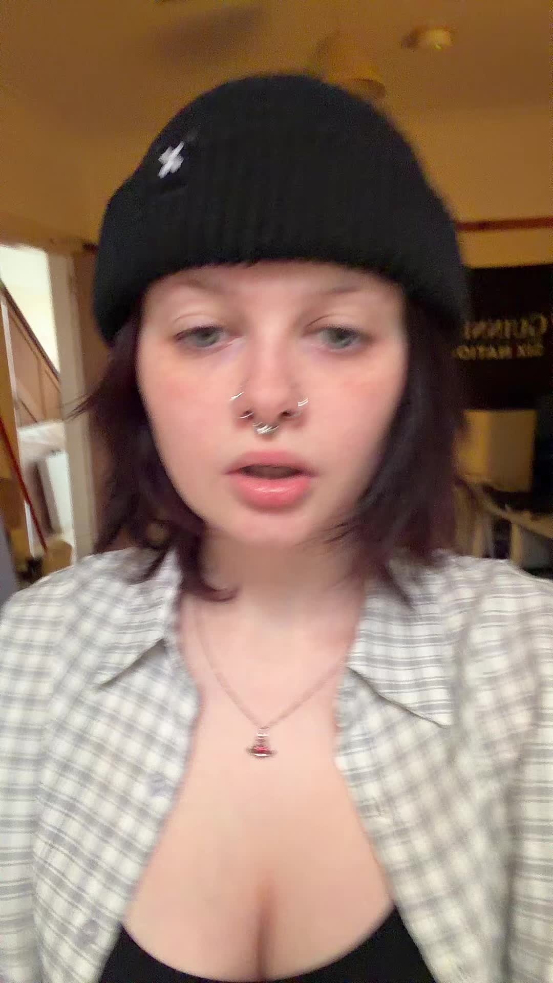 @caz