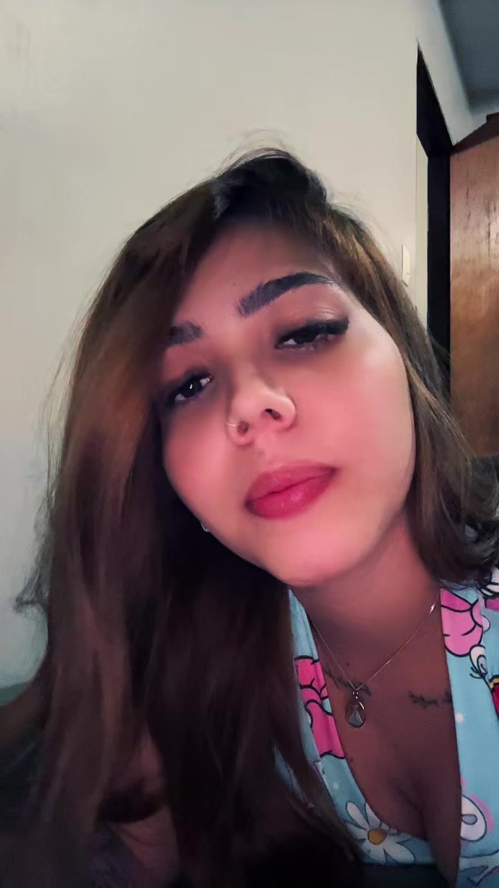 @Ana Vitoria Batista Souza