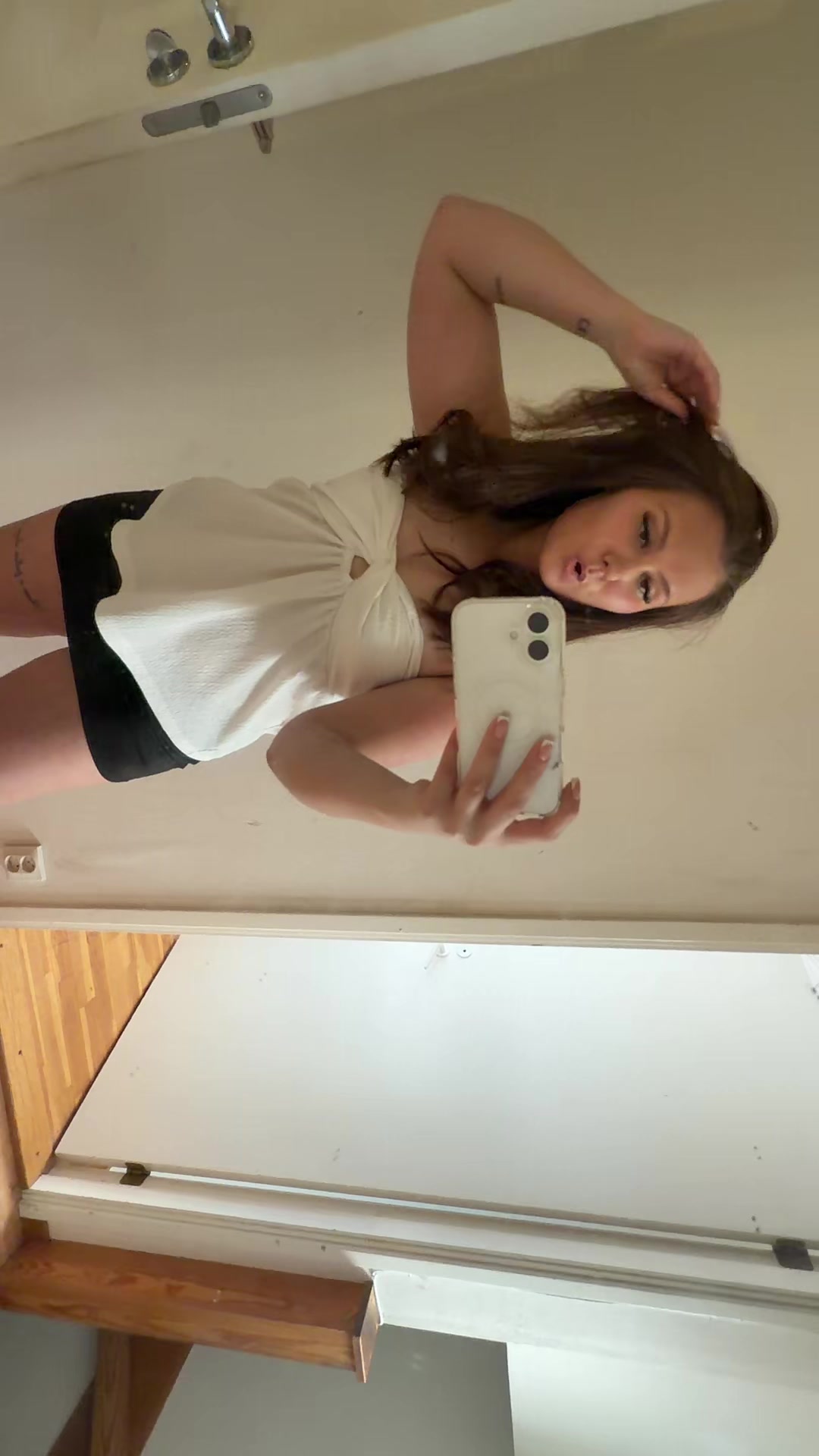 @Alexandraaa