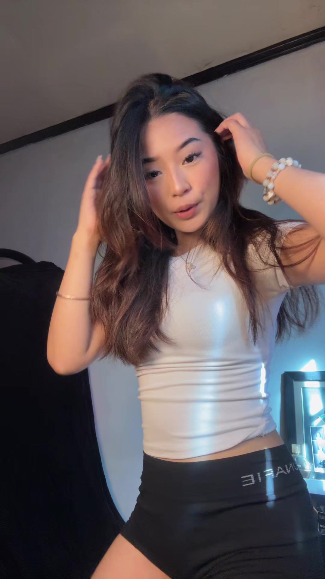 @tokyobaaee