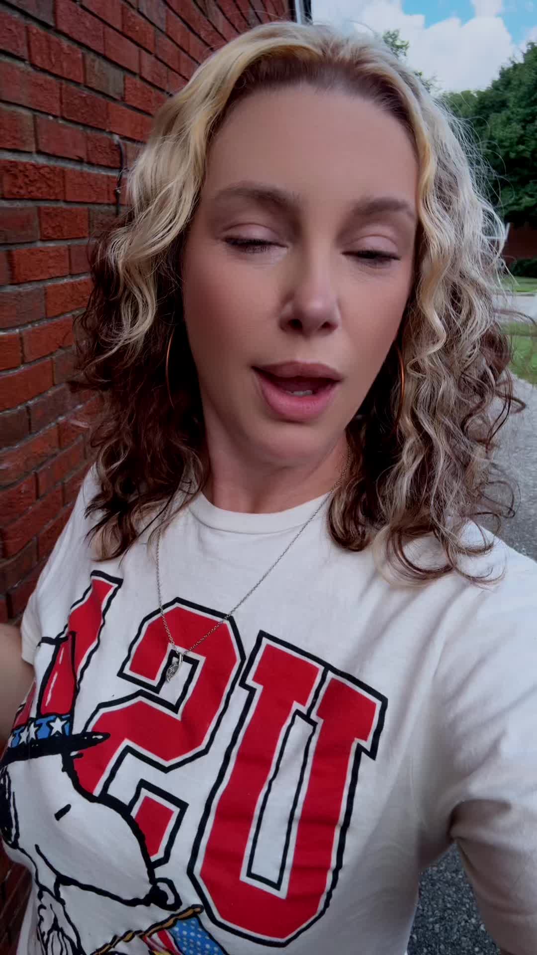 @Whiterose7686