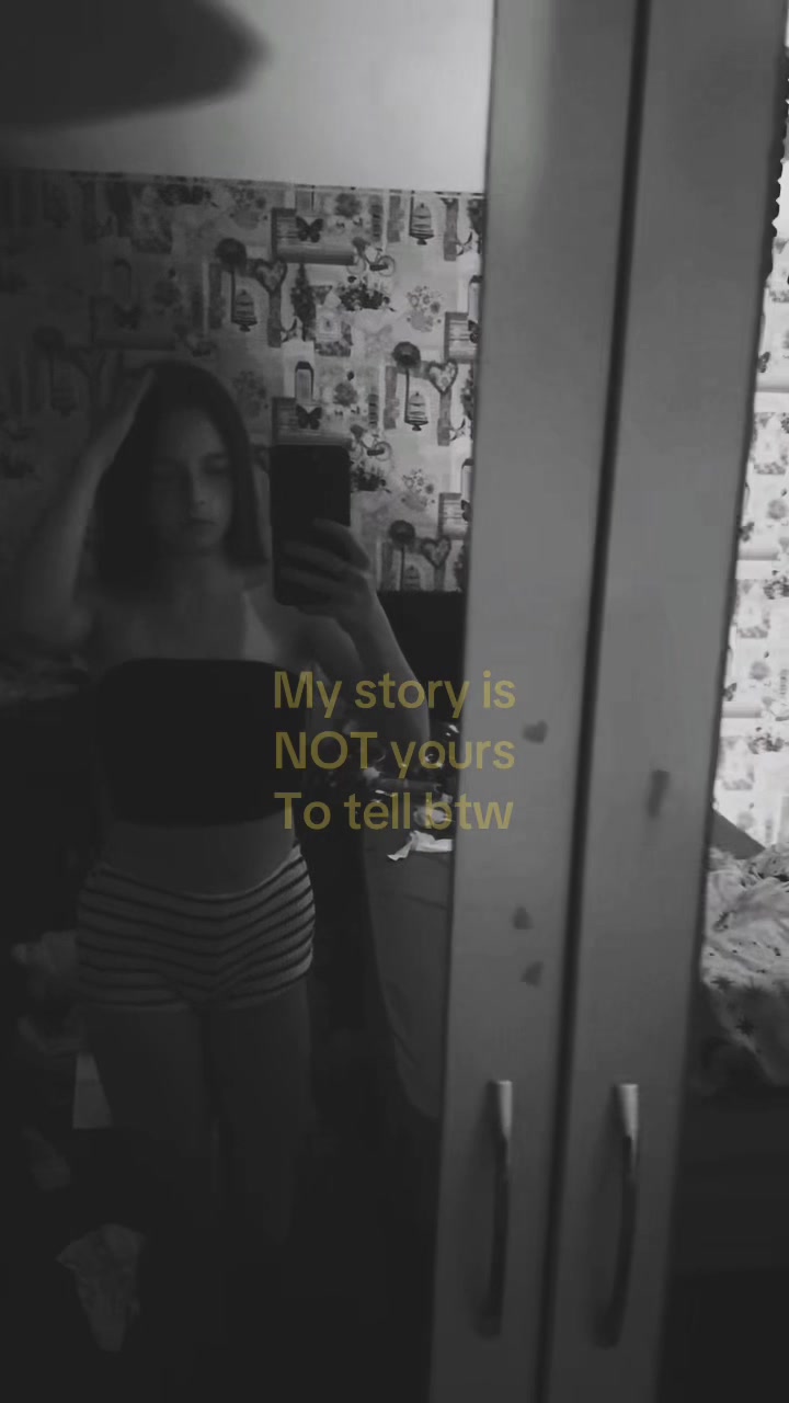 @maisie x