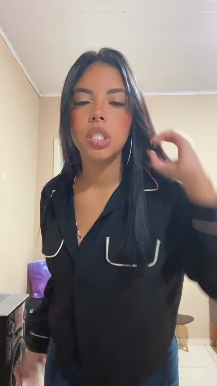 @Karolayne  Rocha