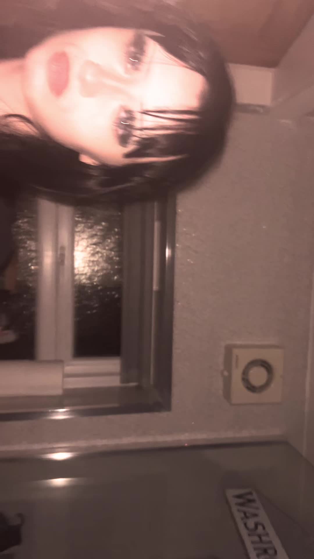 @♱