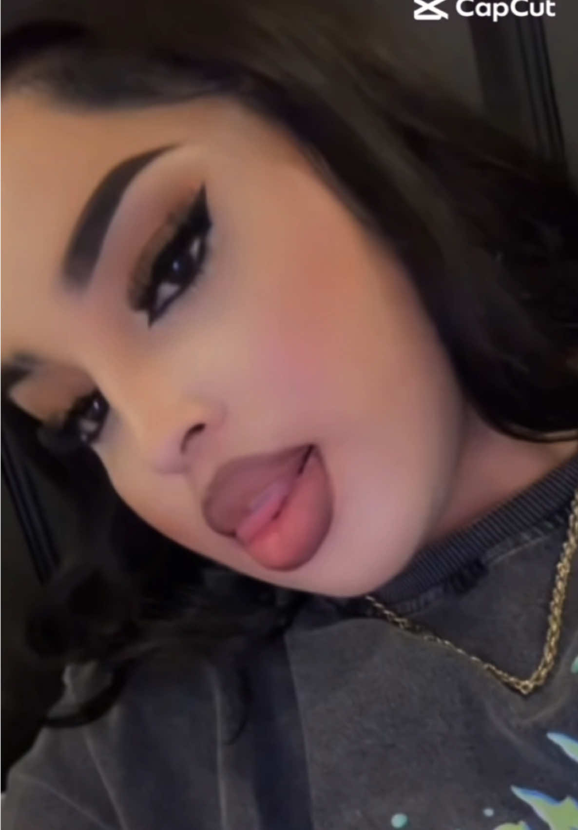 @𝔦𝔱𝔷𝔡𝔢𝔪𝔬𝔫𝔦𝔞