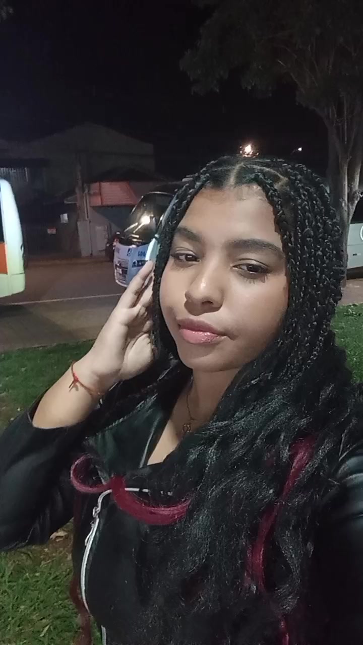 @🖤