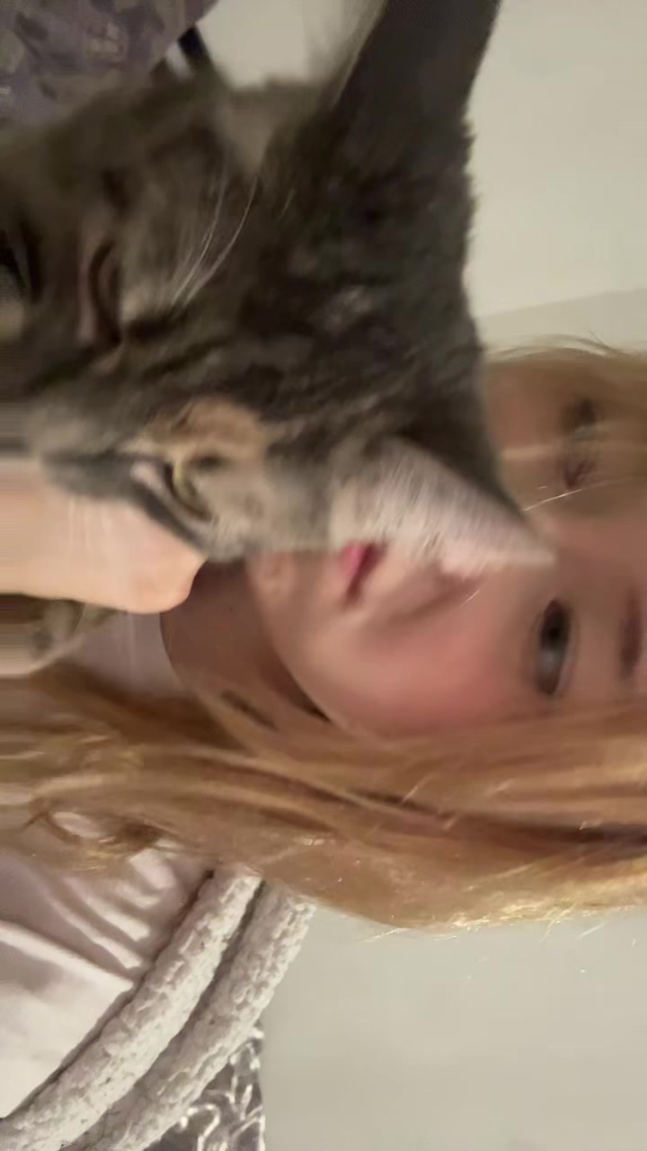 @Лена 13 лет пошлая