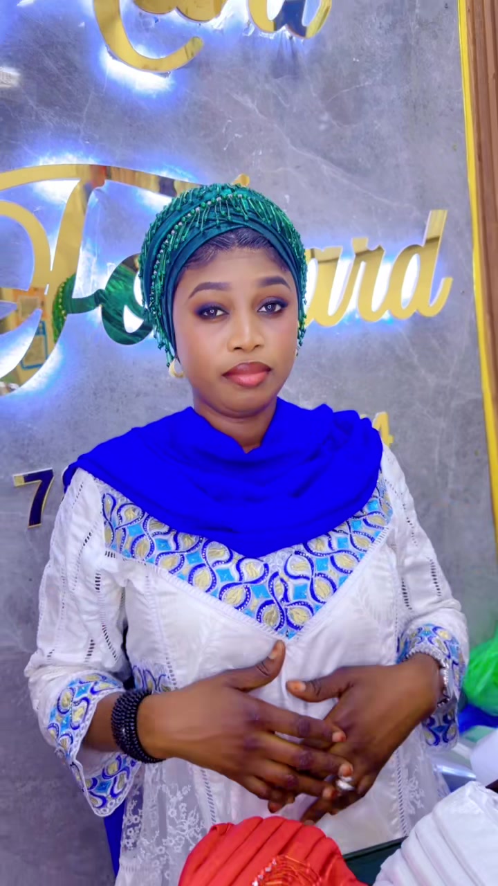 @Awa Foulard