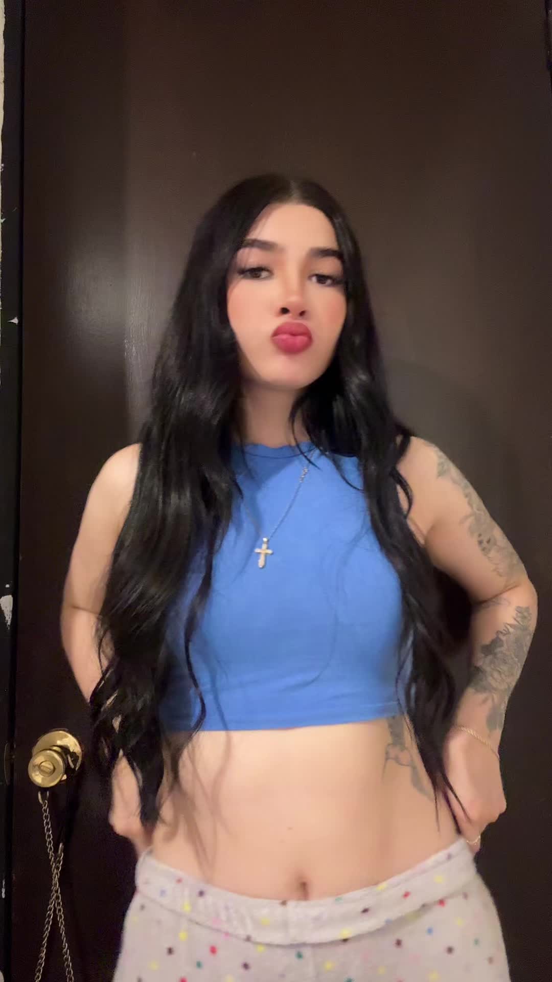 @𝓐𝓲𝓵𝔂𝓷 𝓪𝓿𝓲𝓵𝓪🖤
