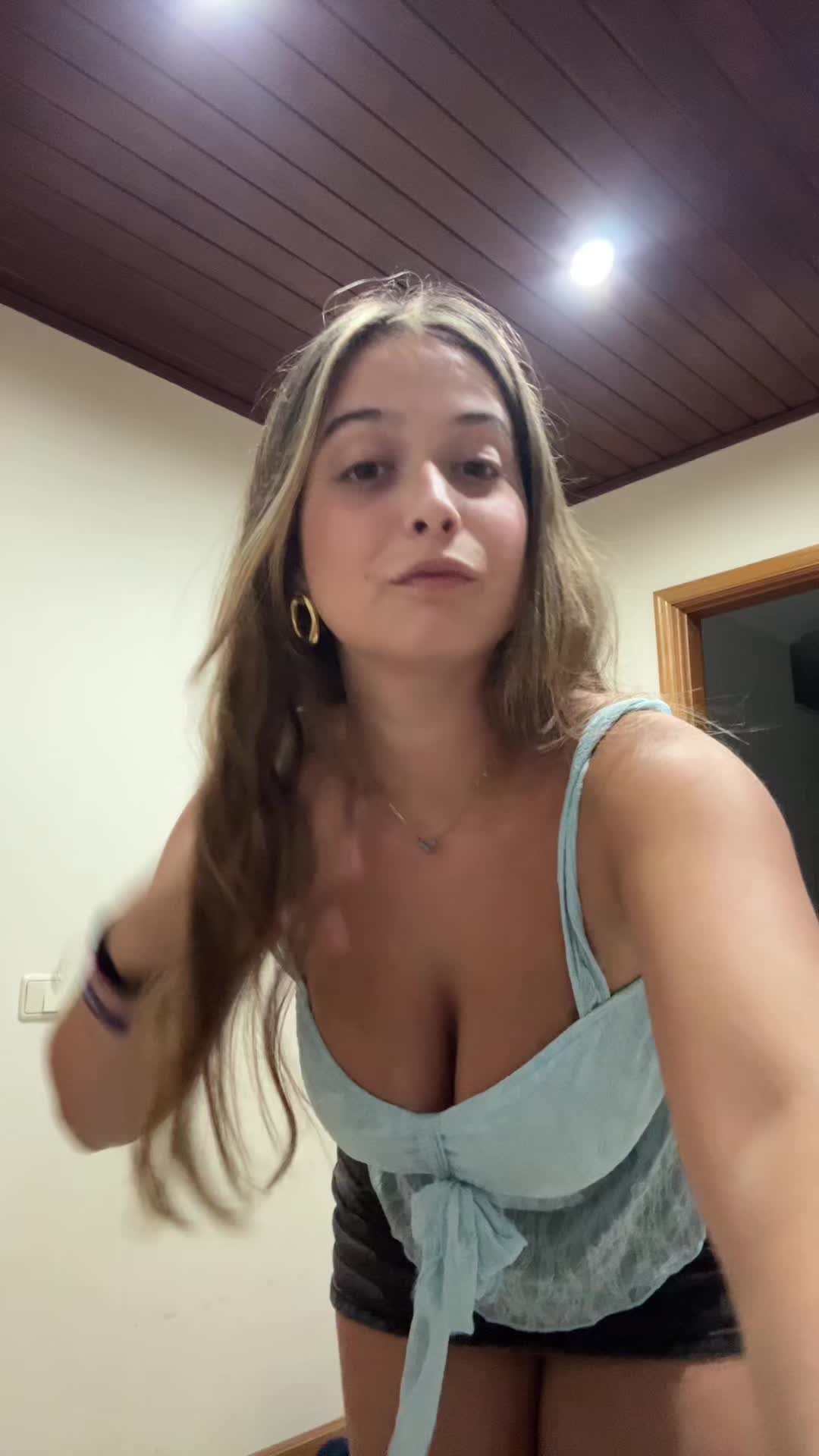 @Juliii๐ท