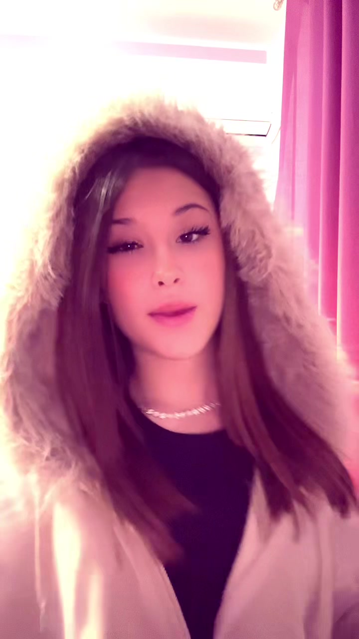 @Emma.