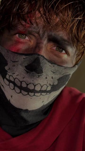 @themaskedneon