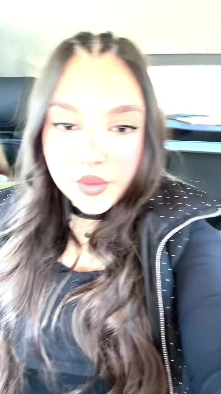 @naomicorridore_