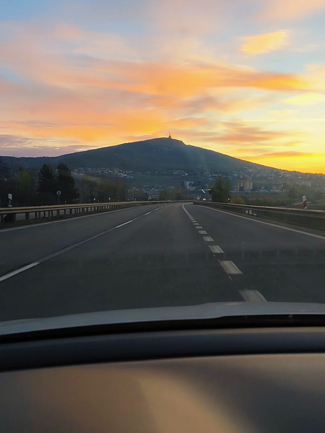 @šimon