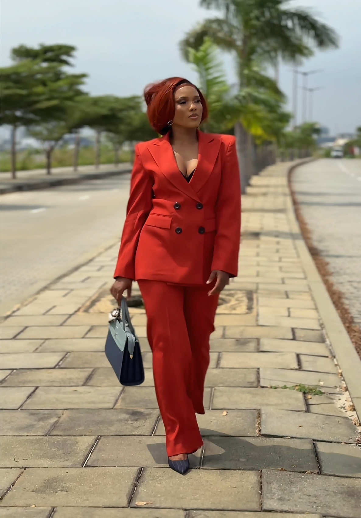 @WOMEN SUITS IN NIGERIA ✂️