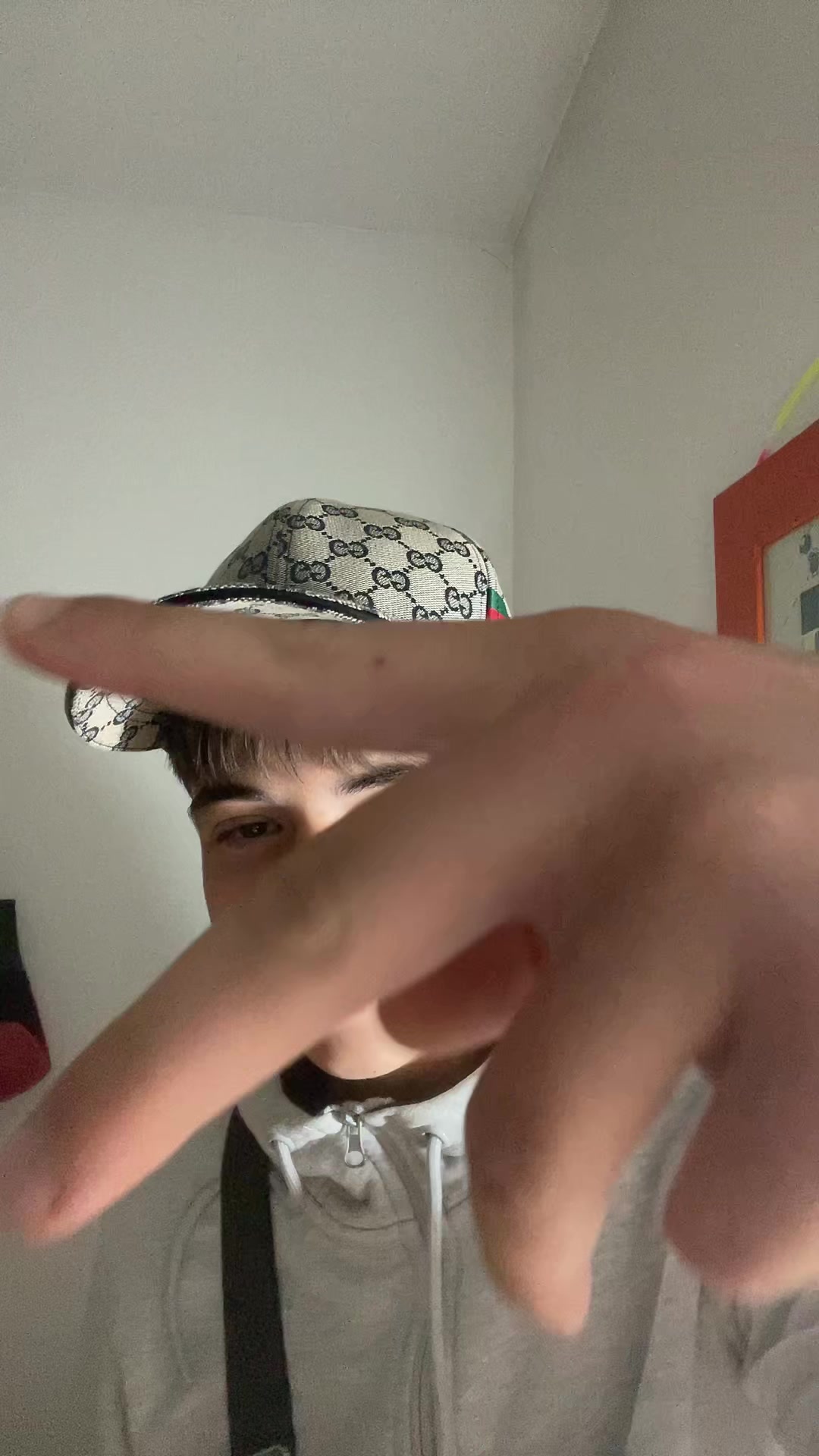 @Juri🕷️