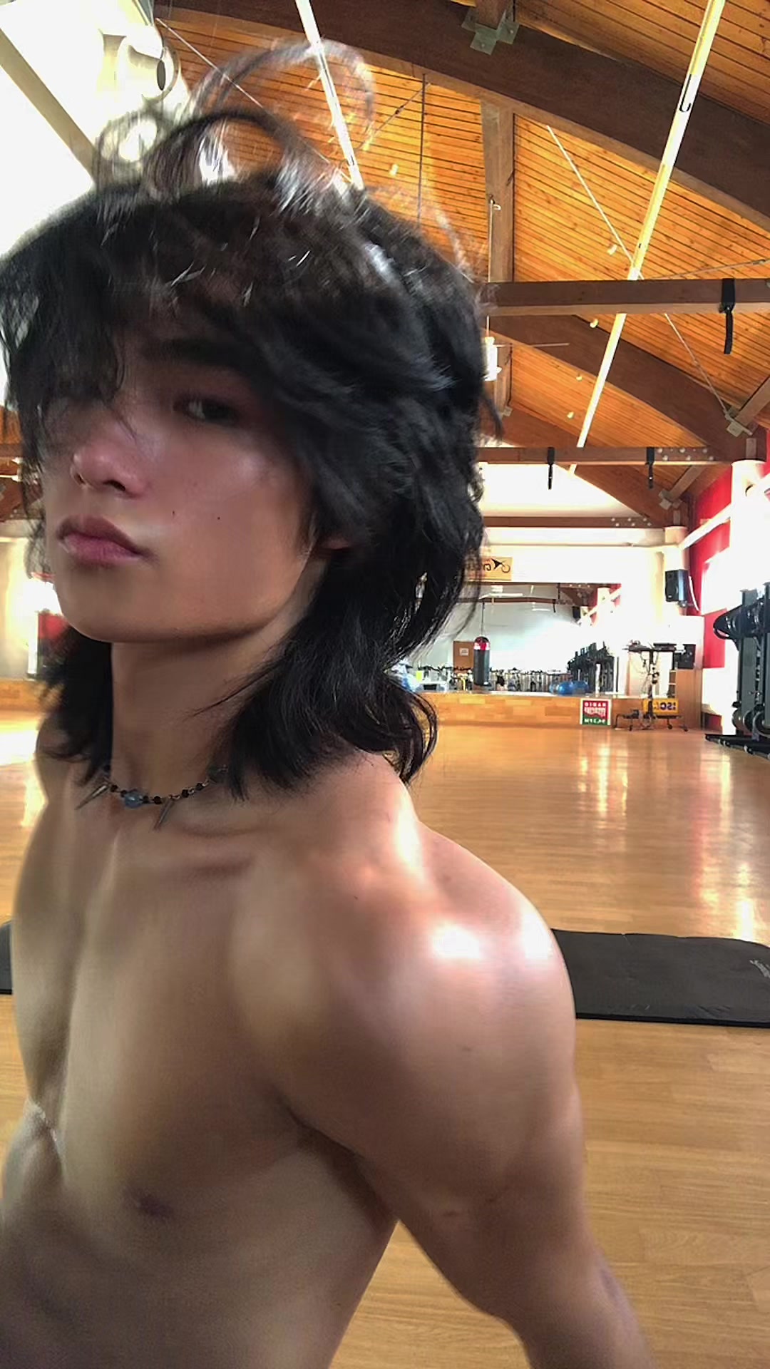 @Sukhee🇲🇳