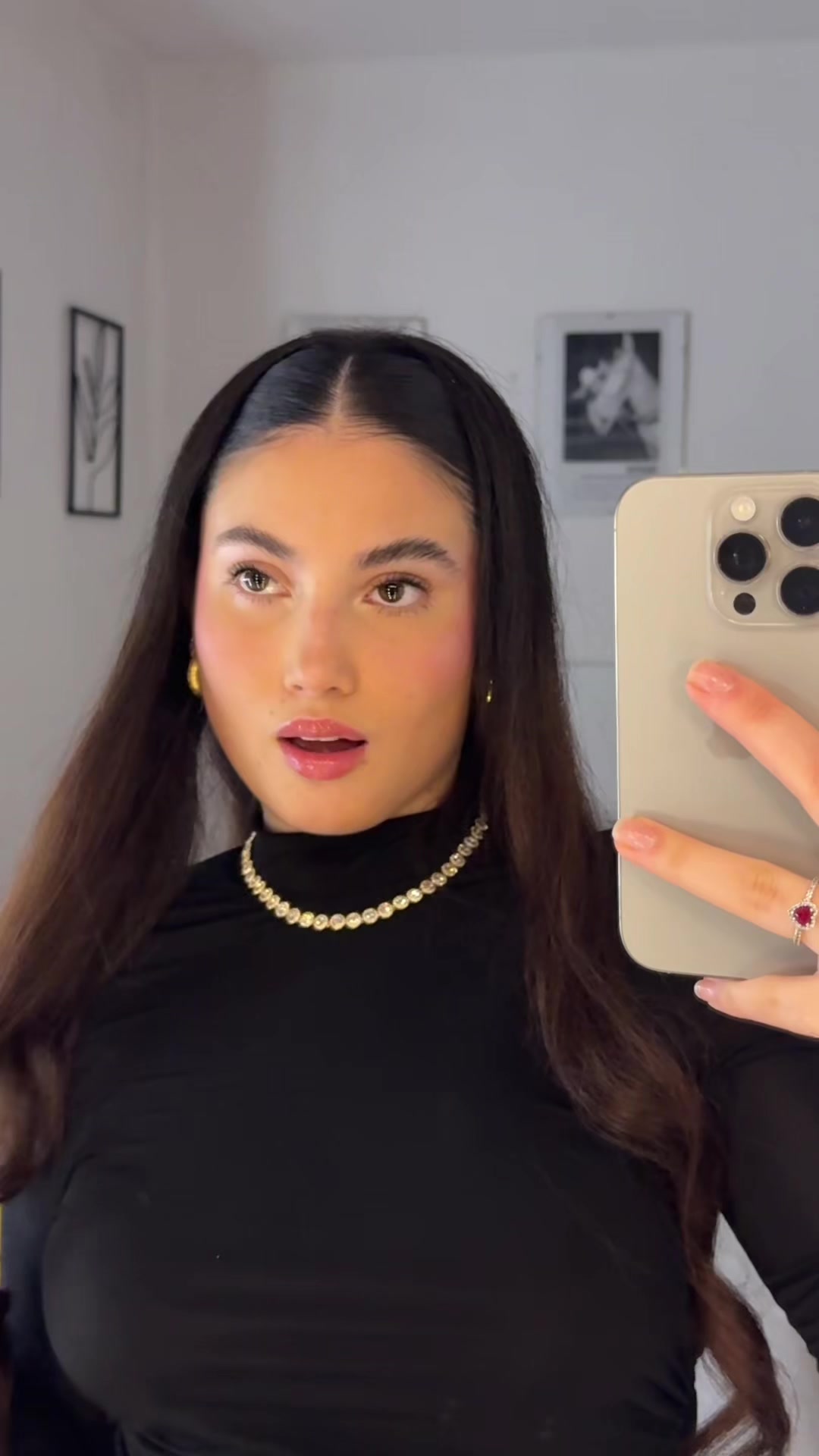 @VALENTINA🦦