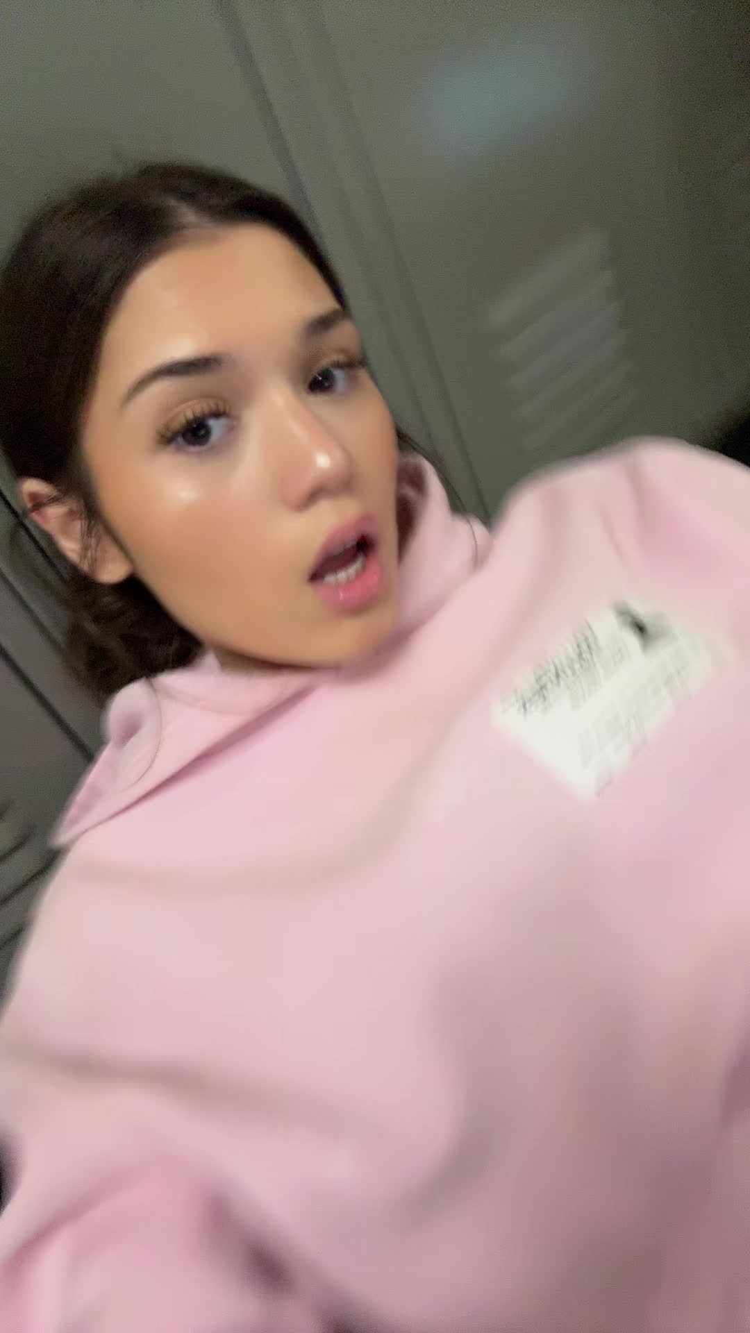 @liv๐