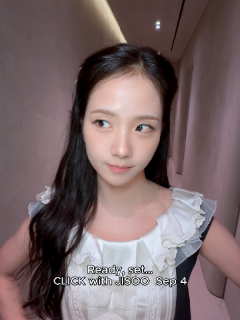 @JISOO