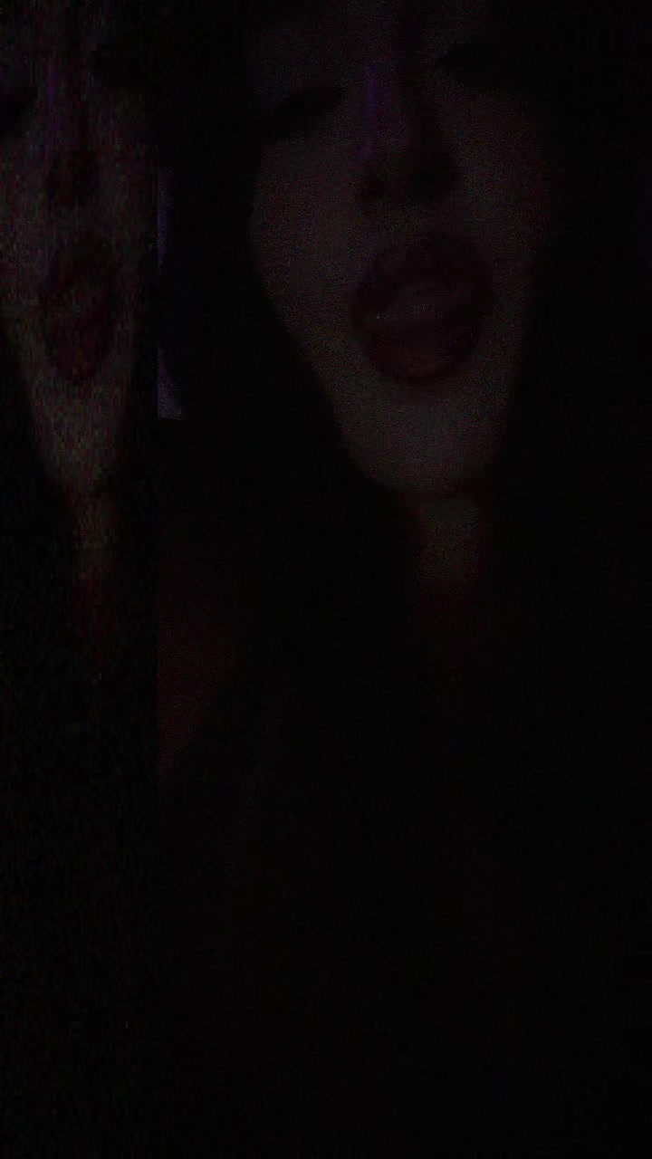 @🦇