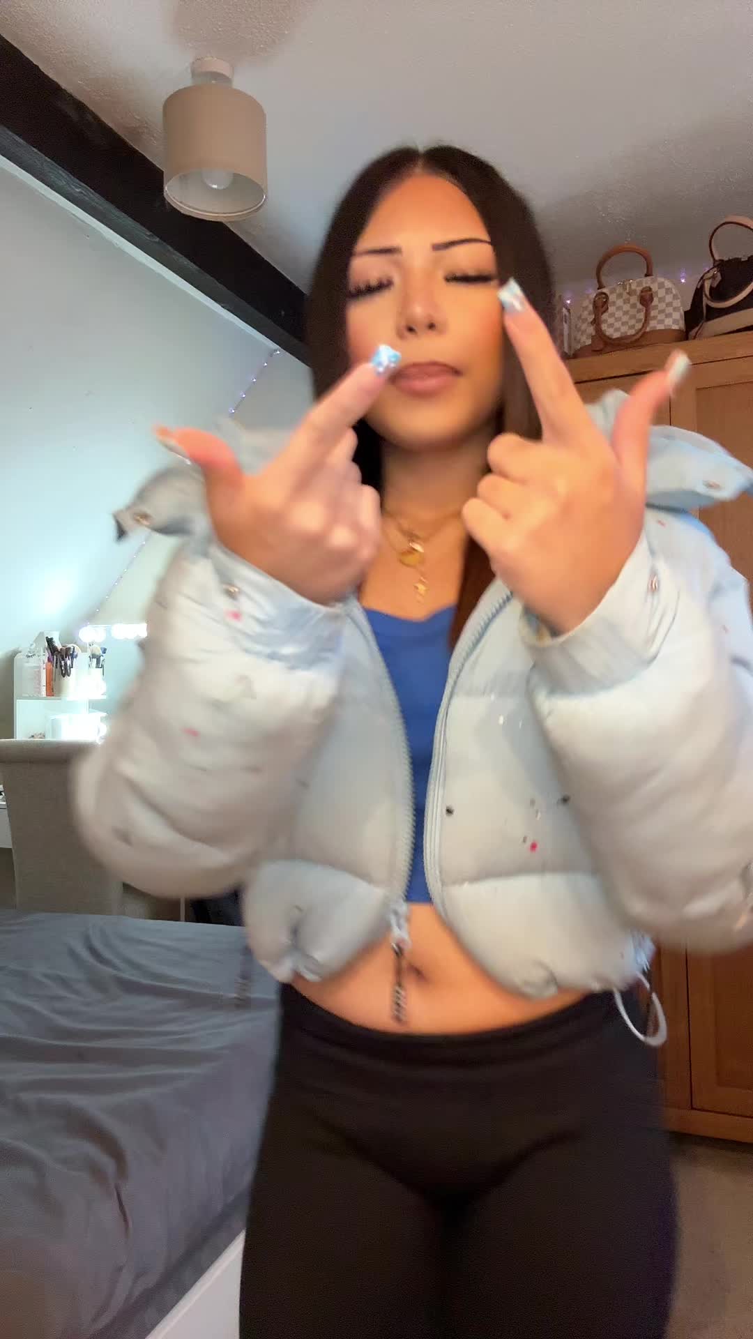 @anjelix2