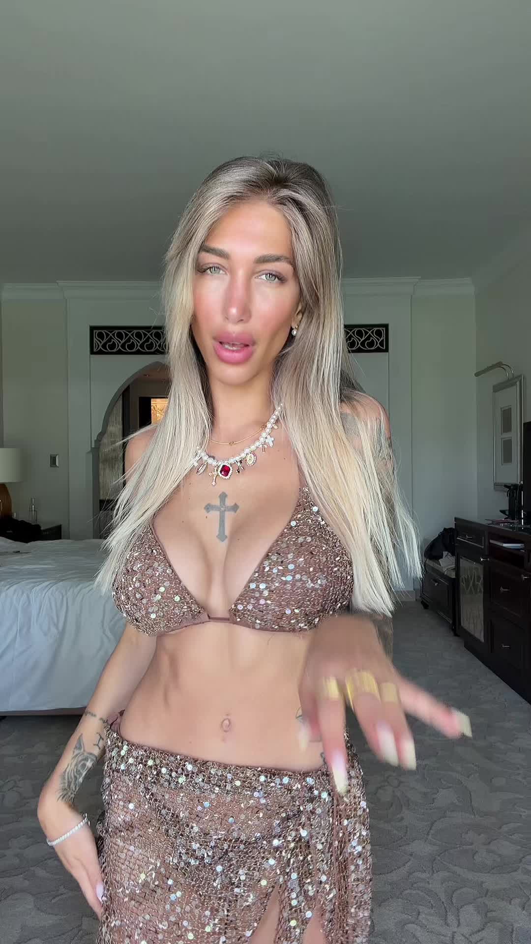 @Fiorellans
