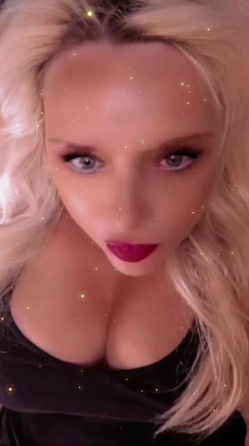@❤️✨ Denise ✨❤️