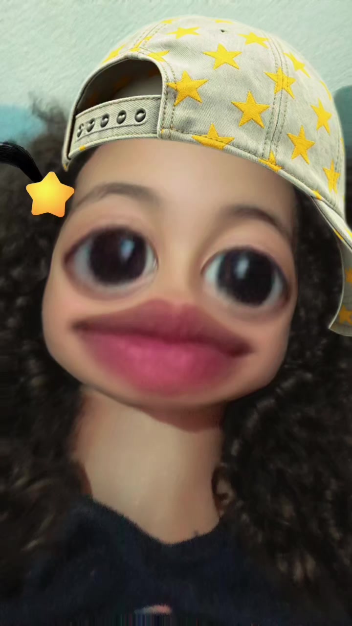 @mikaelly@