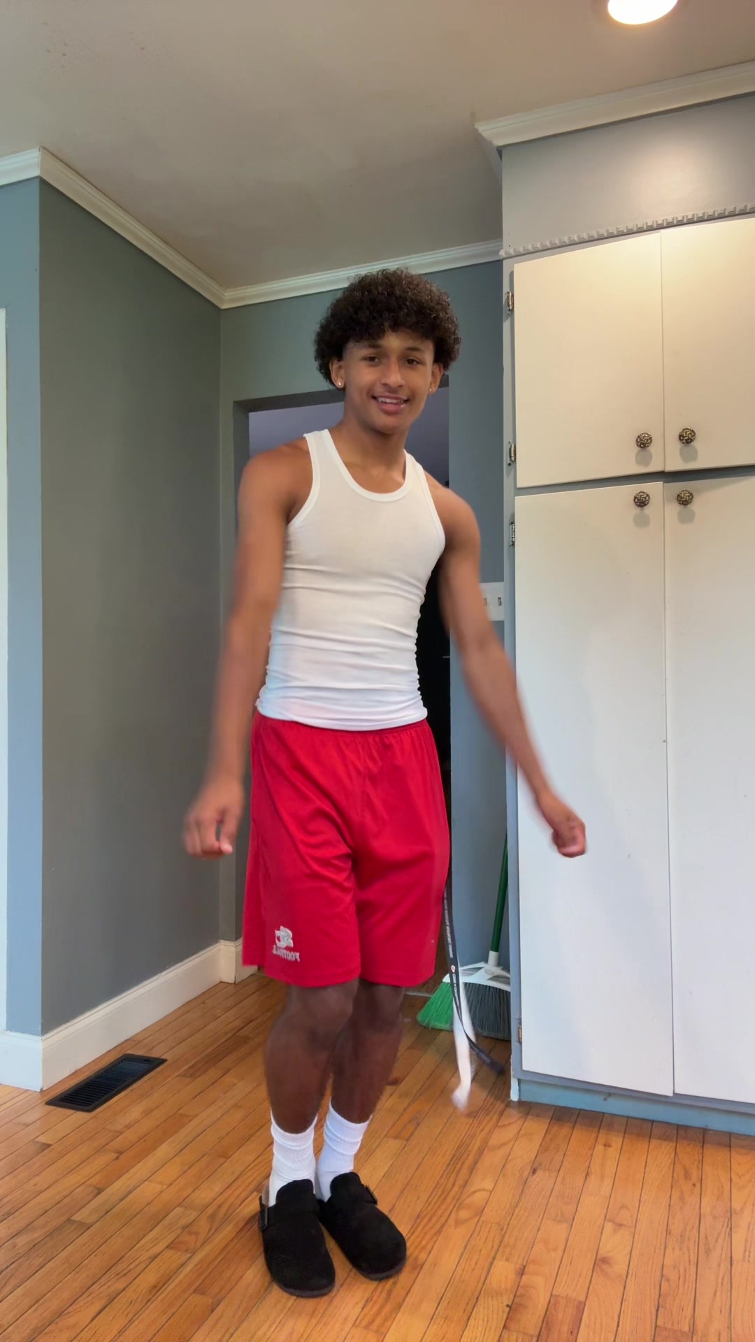 @EJ