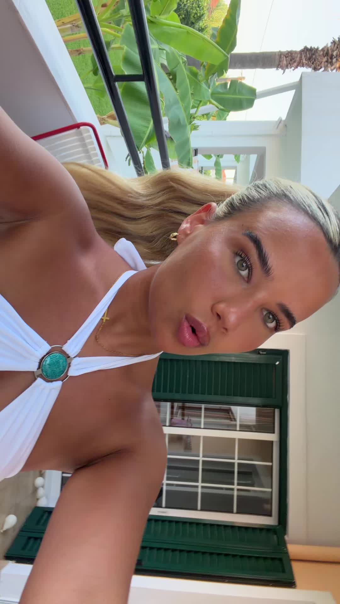 @Evie may mills ๐