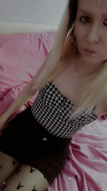 @🎀🧋Sarah Louise Smith🧋🎀